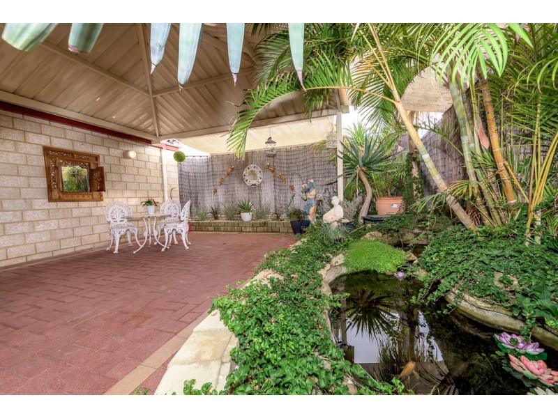 21 Laguardia Loop, Port Kennedy WA 6172