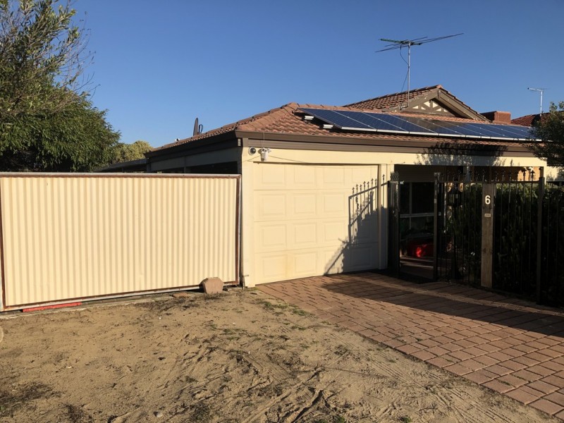 6 Lois Lane, Warnbro WA 6169