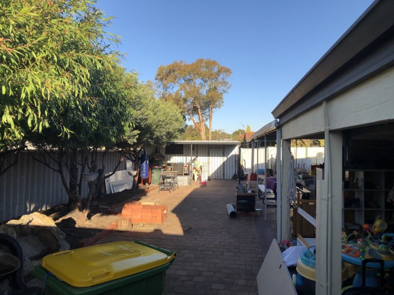 6 Lois Lane, Warnbro WA 6169