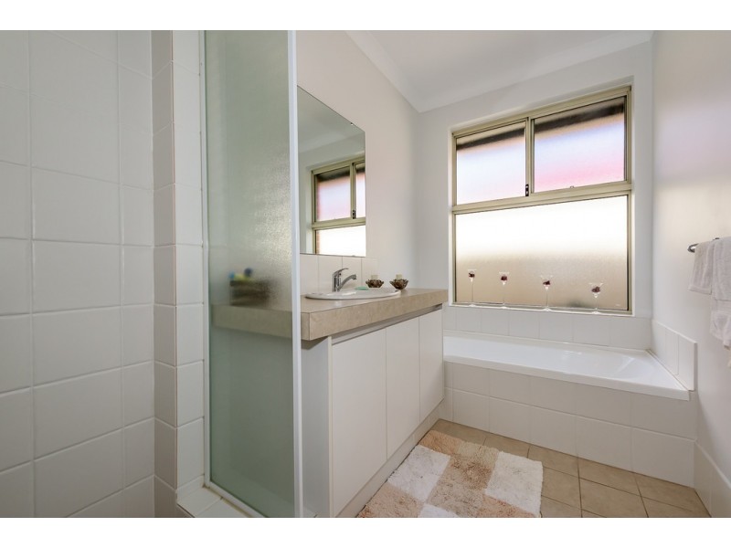 3 Montilla Cres, Port Kennedy WA 6172