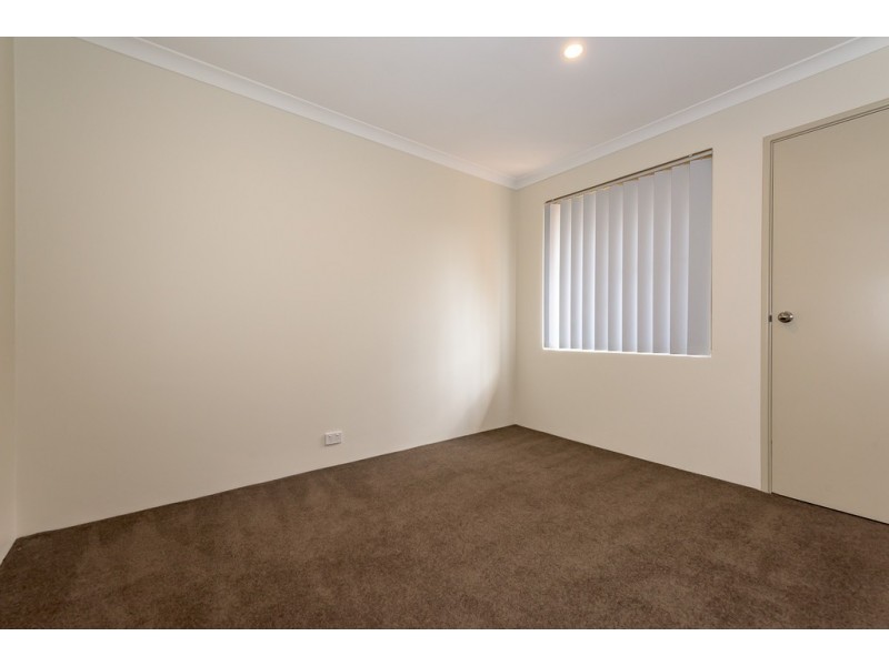 95 Currie Stret, Warnbro WA 6169