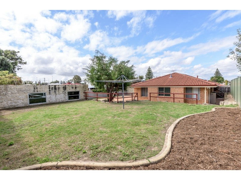 95 Currie Stret, Warnbro WA 6169