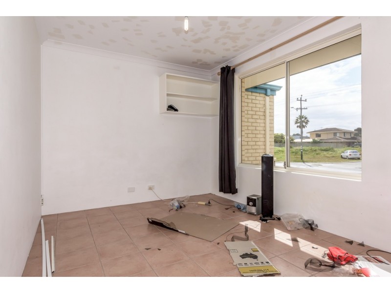 162 Fendam St, Warnbro WA 6169