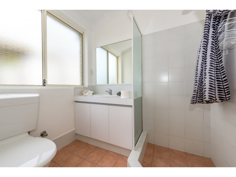 162 Fendam St, Warnbro WA 6169