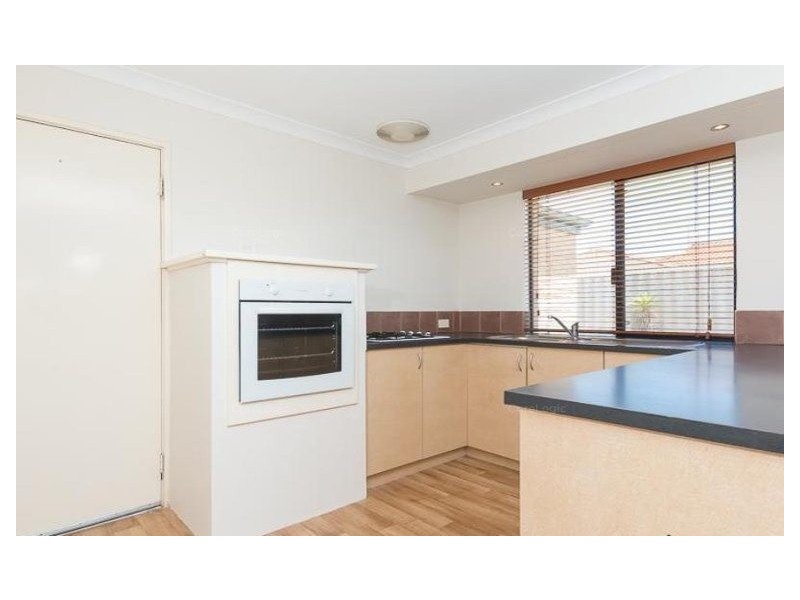 40 Link Way, Cooloongup WA 6168