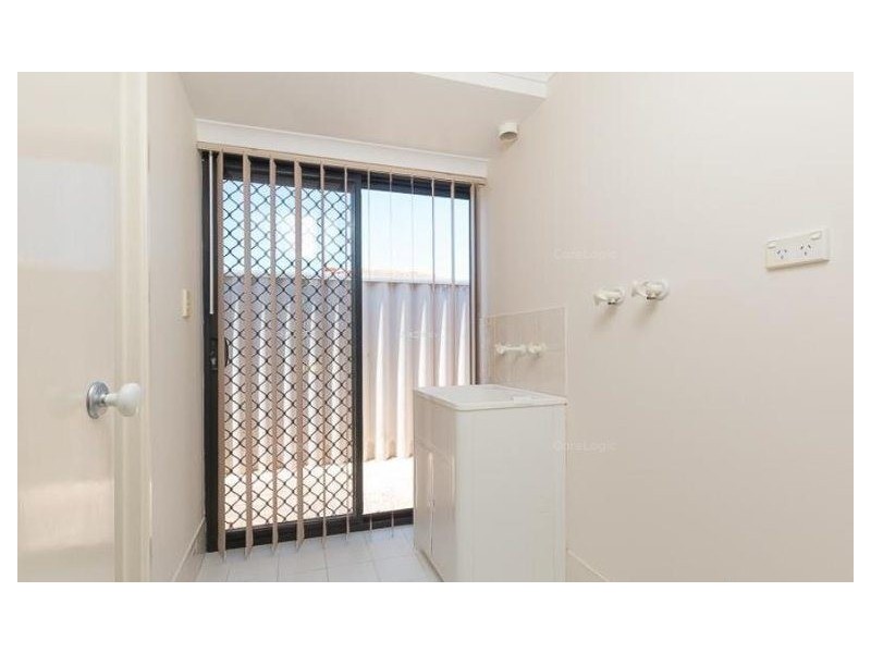 40 Link Way, Cooloongup WA 6168