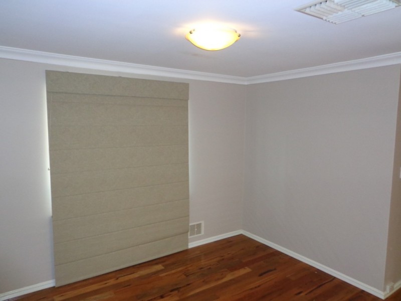 172 Penguin Rd, Safety Bay WA 6169