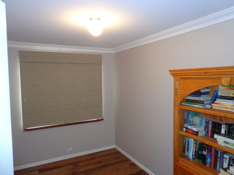 172 Penguin Rd, Safety Bay WA 6169