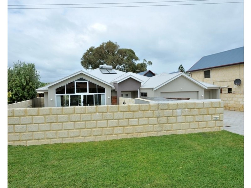 9 Radford Place, Safety Bay WA 6169