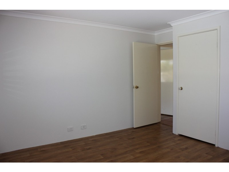 25 San Sebastian Boulevard, Port Kennedy WA 6172