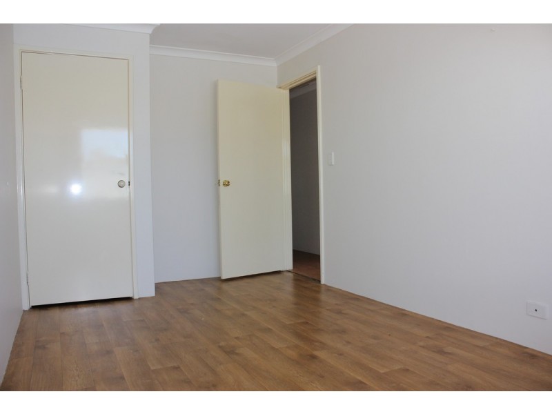 25 San Sebastian Boulevard, Port Kennedy WA 6172