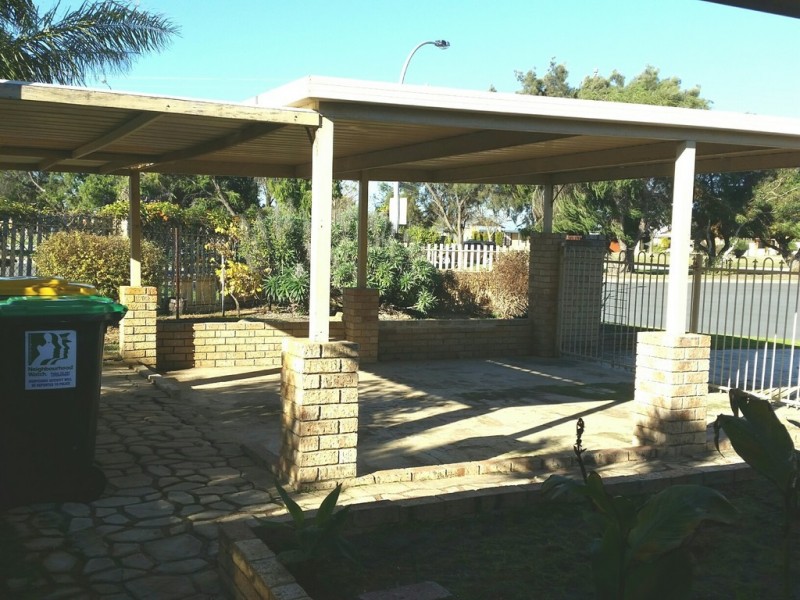 15 Castlereagh Circle, Port Kennedy WA 6172