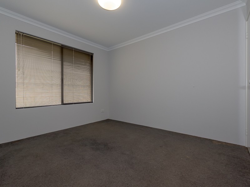 20 Lord Hobart Drive, Madora Bay WA 6210