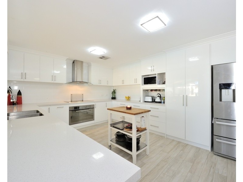 11 Currie Street, Waikiki WA 6169