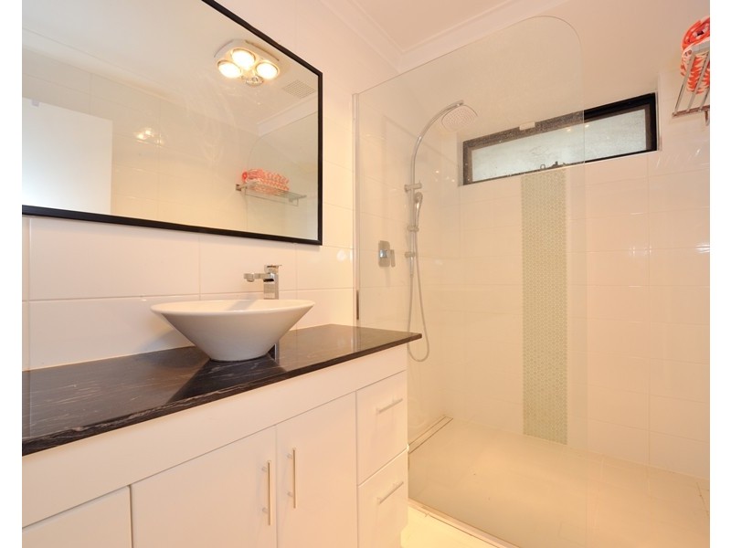 11 Currie Street, Waikiki WA 6169