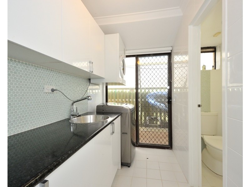 11 Currie Street, Waikiki WA 6169