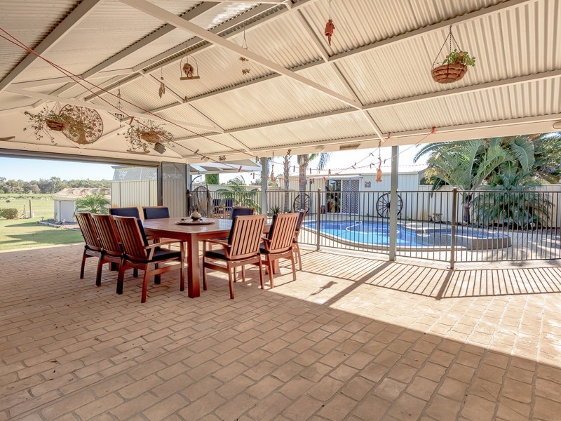 75 St Albans  Road, Baldivis WA 6171