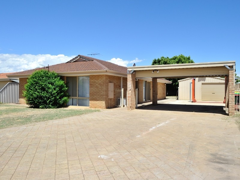 36 Carmody  Road, Waikiki WA 6169