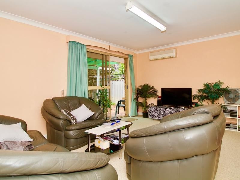 13/8 Merope Close, Rockingham WA 6168
