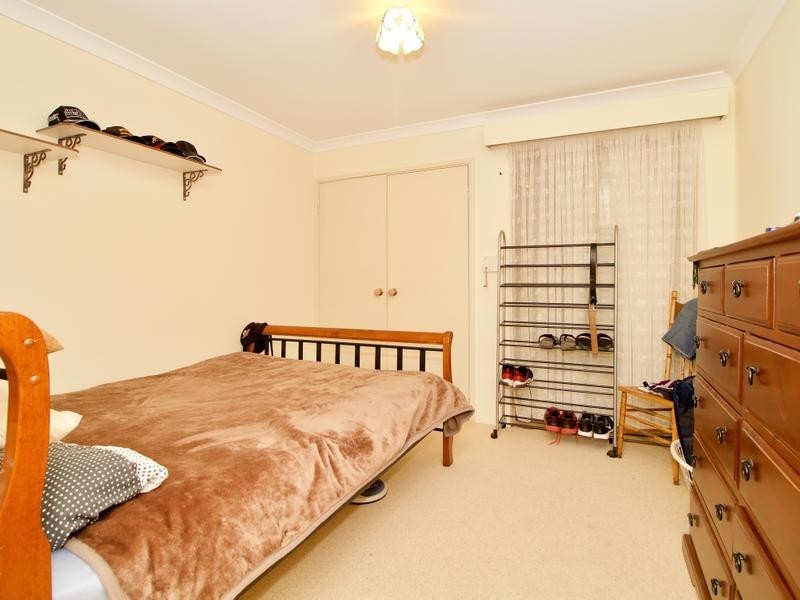 13/8 Merope Close, Rockingham WA 6168