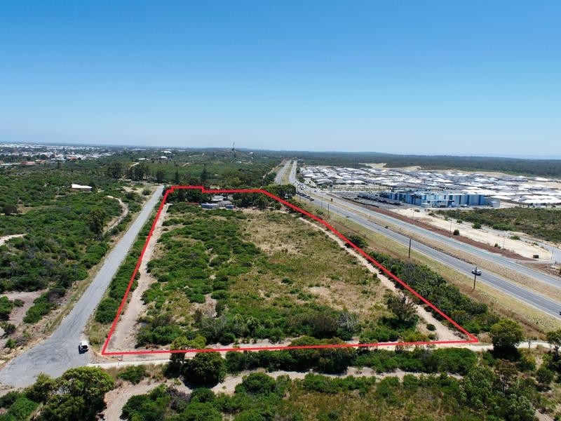 15 Jade Court, Singleton WA 6175