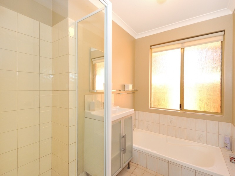 17 Bridgewater Court, Waikiki WA 6169