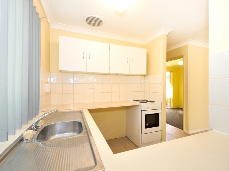 Unit 1/27 Port Royal, Safety Bay WA 6169