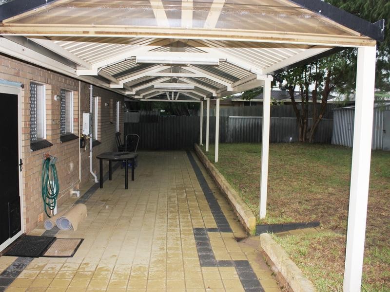 105 Currie Street, Warnbro WA 6169