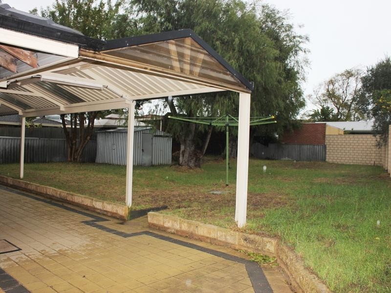 105 Currie Street, Warnbro WA 6169