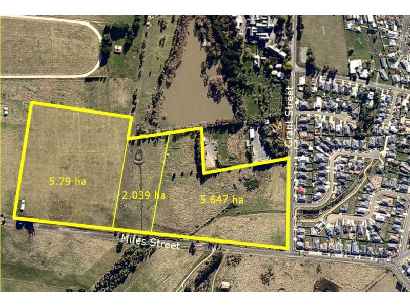 230 Miles Street, Sebastopol VIC 3356