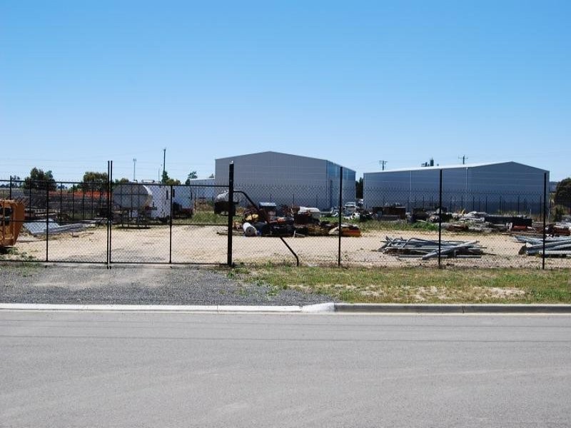 4 (Lot 20) Anchor Drive, Wendouree VIC 3355