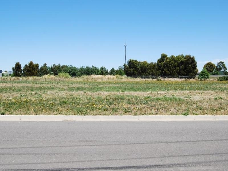 7 (Lot 13) Anchor Drive, Wendouree VIC 3355