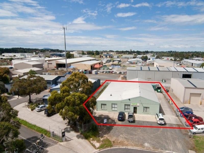 7 Traminer Crt, Wendouree VIC 3355
