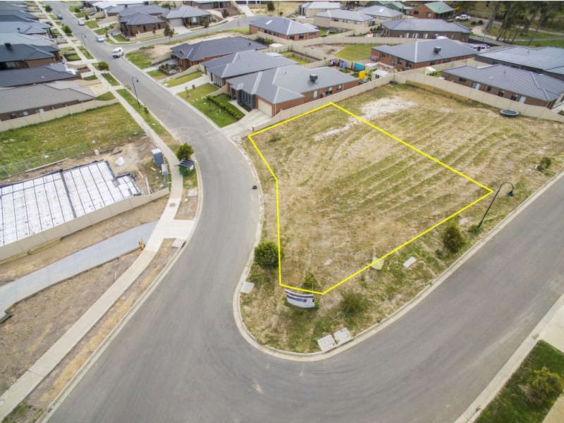 1 (Lot 26) Hammill Close, Canadian VIC 3350