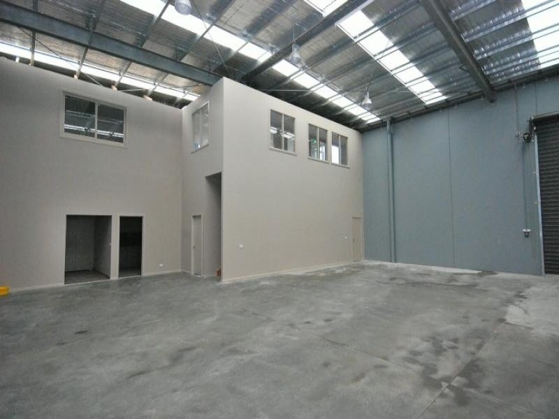 2/5 Caravan Street, Wendouree VIC 3355