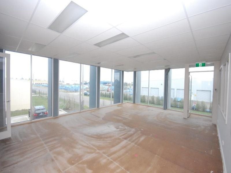 2/5 Caravan Street, Wendouree VIC 3355