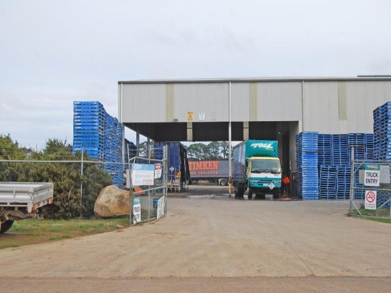 20 Neerim Crescent, Wendouree VIC 3355