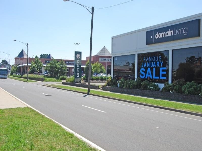 1325 Howitt St, Wendouree VIC 3355