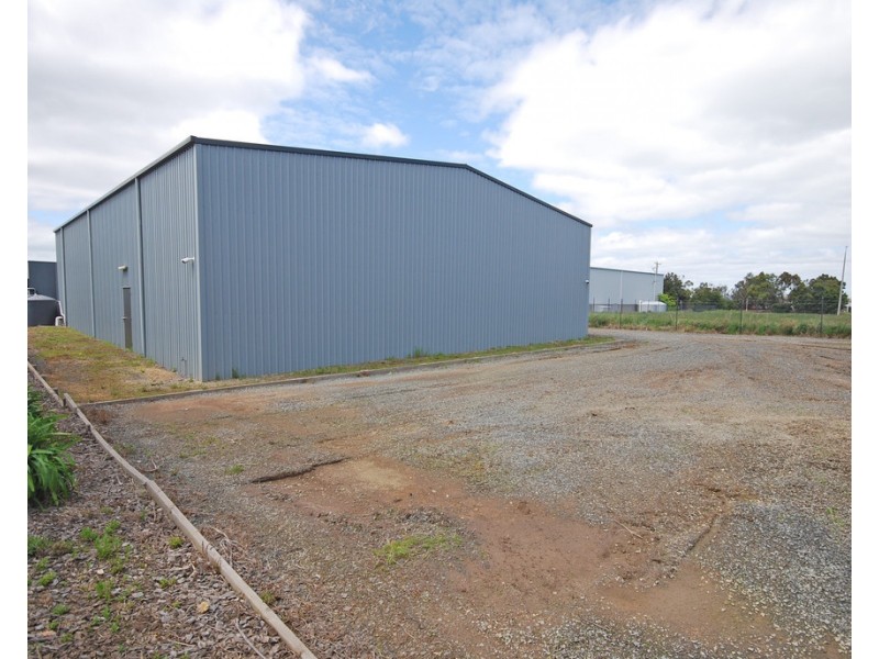 2 Pentlands Court, Delacombe VIC 3356