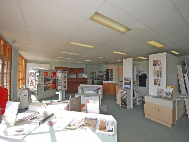 13 Laidlaw Drive, Delacombe VIC 3356