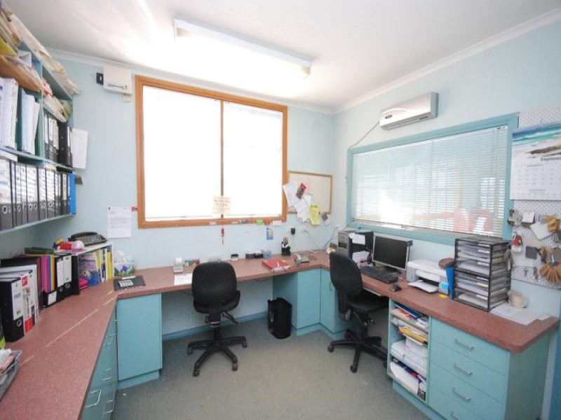 13 Laidlaw Drive, Delacombe VIC 3356