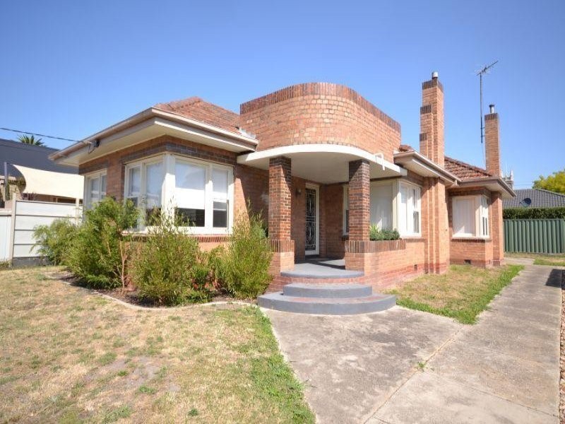 38 Corbett Street, Ballarat East VIC 3350