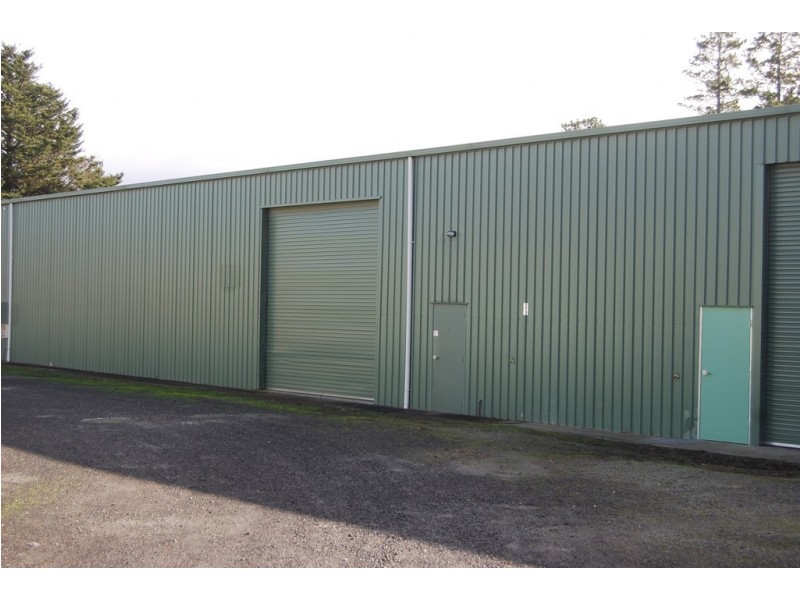 2/329 Lal Lal Street, Canadian VIC 3350