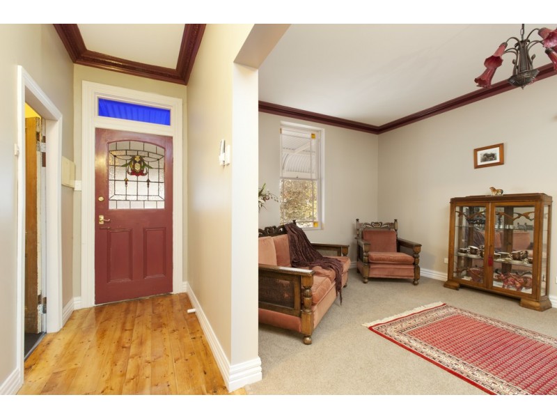 39 Service Street, Clunes VIC 3370