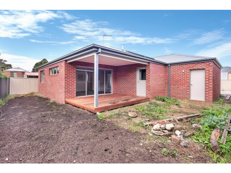 1/219 Finch Street, Ballarat East VIC 3350