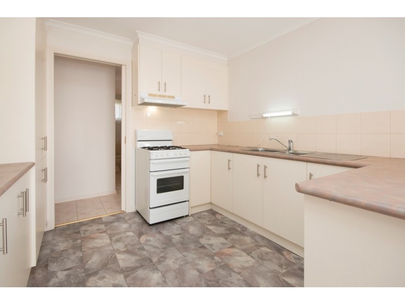 1/156 Walker Street, Sebastopol VIC 3356