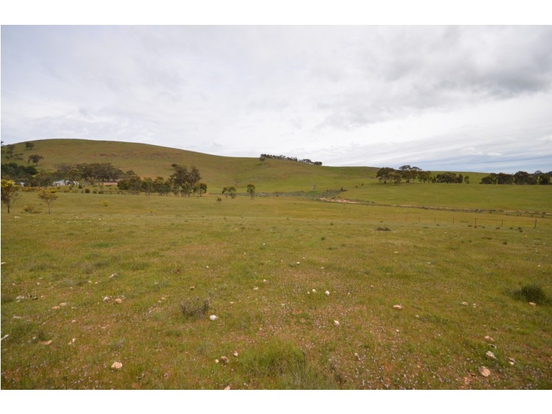 25C Rifle Butts Road, Landsborough VIC 3384