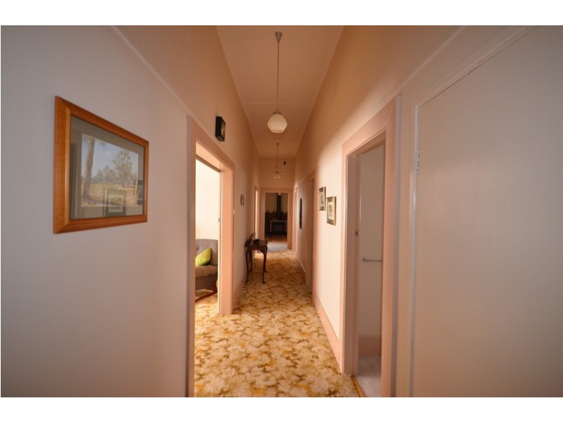 47 Gillespie Street, Linton VIC 3360