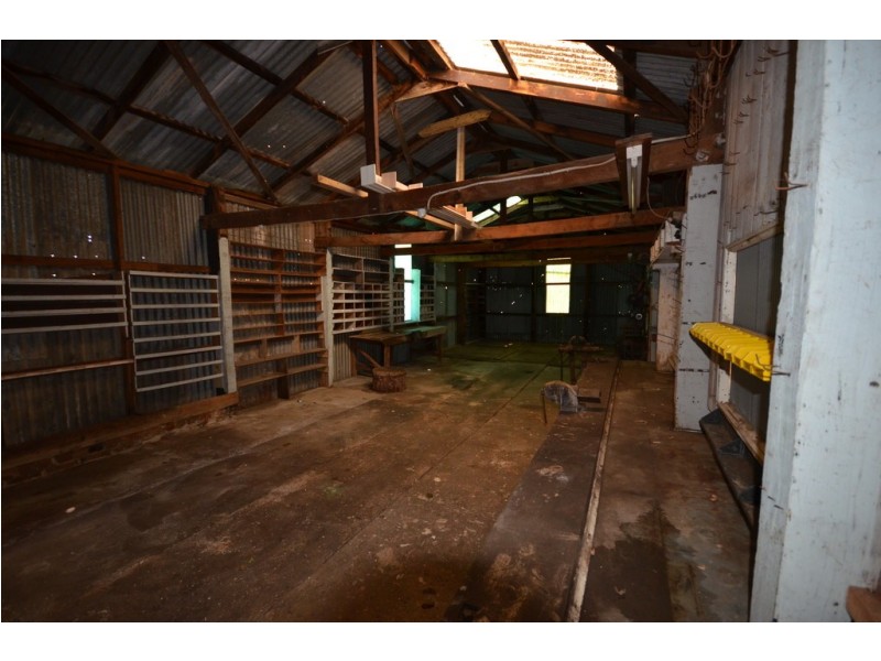 47 Gillespie Street, Linton VIC 3360