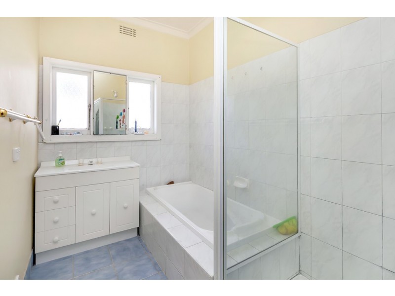 319 Lal Lal Street, Canadian VIC 3350